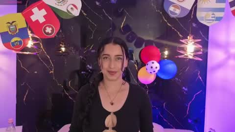 zoee online show from July 2026 11:35:01 AM