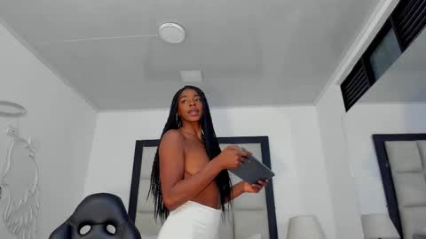 Snapshot of zoecarrter chatting on October 2025 08:06:02 PM Zoecarrter online show from October 2025 08:06:02 PM