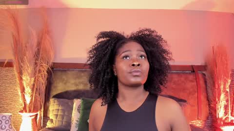 Snapshot of zoee_23 chatting on December 2024 11:41:02 AM Zoe online show from December 2024 11:41:02 AM