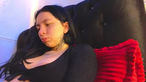 zoee jhonnyy online show from June 2026 06:11:01 AM