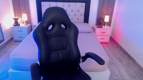 zoe online show from September 2025 03:07:02 AM