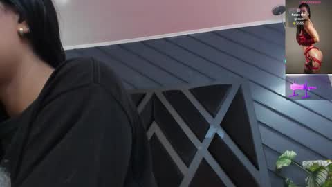 Snapshot of zoee_martins_ chatting on October 2025 05:32:02 PM Zoe 3 online show from October 2025 05:32:02 PM