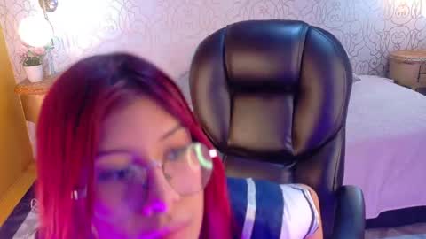 Snapshot of zoeecarter_ chatting on April 2026 11:46:02 AM zoeecarter_ online show from April 2026 11:46:02 AM