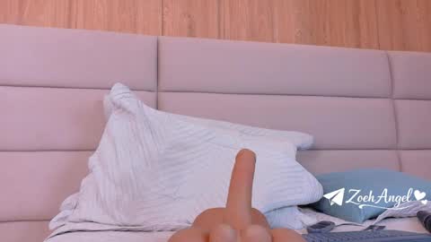 Zoe online show from May 2026 11:03:01 PM