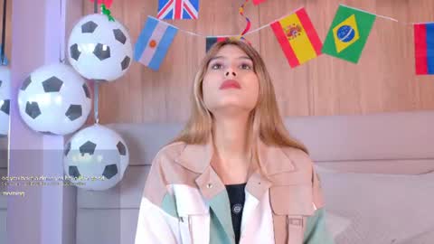 Zoe online show from June 2026 02:41:01 PM