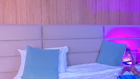 Zoe online show from July 2026 11:06:02 AM