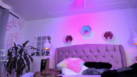 Zoe online show from January 2025 05:20:01 PM