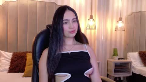 Snapshot of zoelexy chatting on February 2026 04:13:01 AM Zoe online show from February 2026 04:13:01 AM