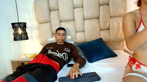 Snapshot of zoelucas chatting on December 2025 11:48:01 AM zoelucas online show from December 2025 11:48:01 AM