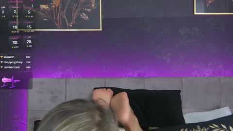 ZoeMesmerize online show from December 2024 03:06:01 AM