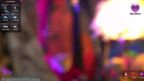 Snapshot of zoemesmerizee chatting on April 2026 05:18:01 PM ZoeMesmerize online show from April 2026 05:18:01 PM