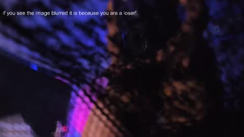 zoevidal_ online show from February 2025 05:59:01 PM