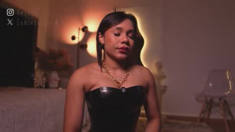 zoevidal_ online show from February 2026 12:12:01 PM