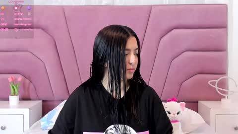 zoewillian online show from January 2025 12:15:02 PM