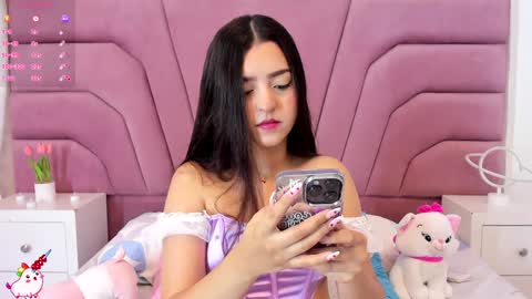 zoewillian online show from January 2025 07:18:02 PM