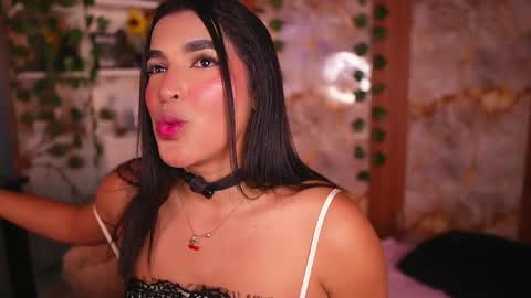 zoey fox  online show from May 2026 12:38:01 AM