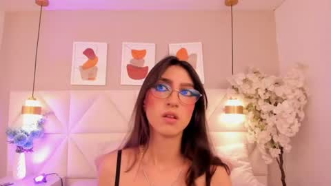 Zoey  online show from July 2026 03:15:02 AM