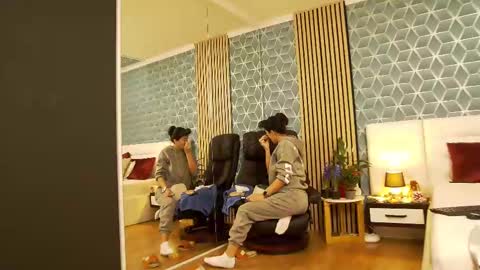 Zoey online show from February 2025 04:20:02 PM