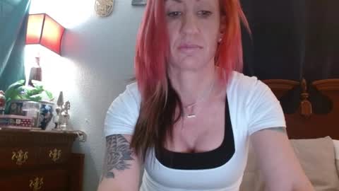 Snapshot of zoeyportland chatting on March 2026 10:00:02 PM Zoey Portland online show from March 2026 10:00:02 PM