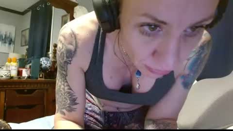 Snapshot of zoeyportland chatting on July 2026 11:25:01 AM Zoey Portland online show from July 2026 11:25:01 AM