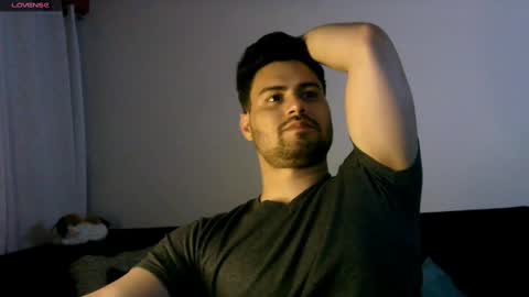 Snapshot of zohan_haidar chatting on March 2025 06:23:01 AM ZohanMohamed online show from March 2025 06:23:01 AM