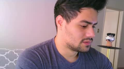 Snapshot of zohan_haidar chatting on December 2025 07:52:02 PM ZohanMohamed online show from December 2025 07:52:02 PM