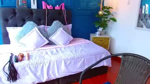 CALL ME    Z O H E T  online show from June 2026 02:12:02 PM