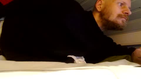 Snapshot of zolexthomas chatting on February 2025 05:14:01 PM zolexthomas online show from February 2025 05:14:01 PM