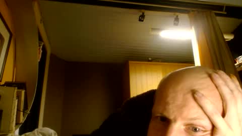 zolexthomas online show from February 2026 06:30:01 PM