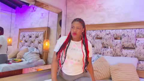 Snapshot of zoley_watson chatting on November 2025 03:20:01 AM zoley online show from November 2025 03:20:01 AM