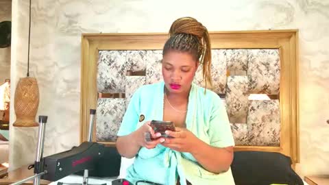 Snapshot of zoley_watson chatting on February 2026 03:04:01 AM zoley online show from February 2026 03:04:01 AM