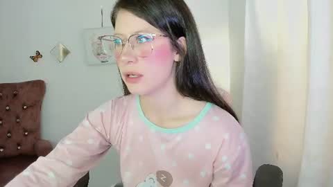 Alicie online show from June 2026 12:04:01 PM