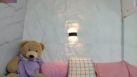 Snapshot of zorravioleta chatting on January 2026 11:47:01 AM Violeta online show from January 2026 11:47:01 AM