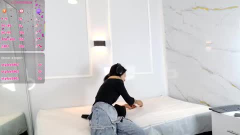 Snapshot of zorravioleta chatting on March 2026 11:49:02 AM Violeta online show from March 2026 11:49:02 AM