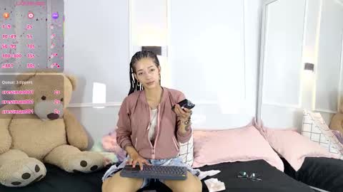 Snapshot of zorravioleta chatting on March 2026 02:17:01 PM Violeta online show from March 2026 02:17:01 PM