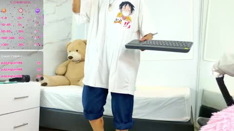 Snapshot of zorravioleta chatting on April 2026 12:16:02 PM Violeta online show from April 2026 12:16:02 PM