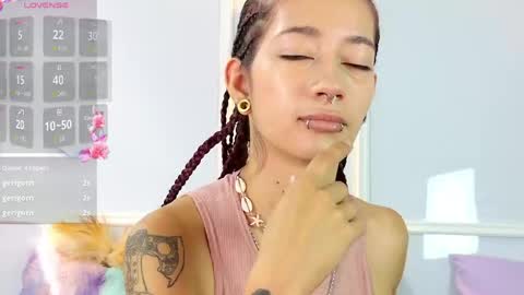 Violeta online show from May 2026 02:44:01 PM
