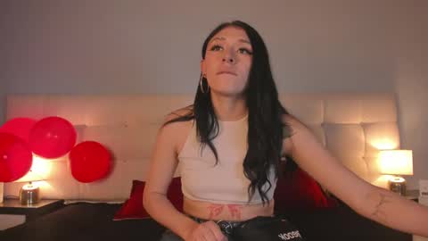 cintya kors online show from February 2025 02:18:01 AM