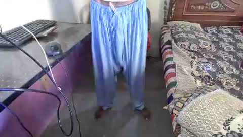 zoyakhan803 online show from May 2026 04:18:02 AM