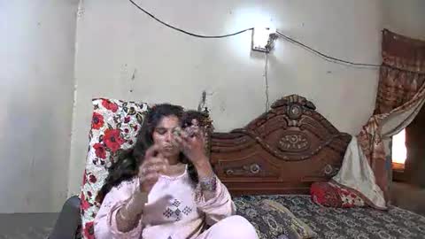 zoyakhan803 online show from May 2026 05:46:02 AM