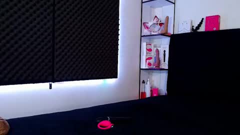 zpzphot online show from February 2026 08:27:01 PM