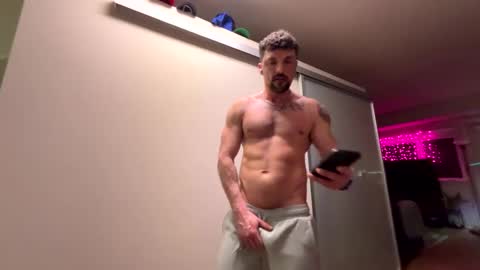 Zuko online show from February 2025 03:47:02 AM