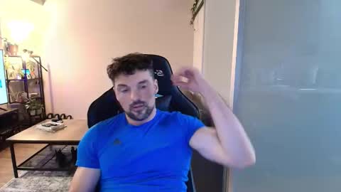 Zuko online show from October 2025 05:02:02 AM