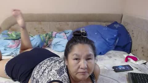 Snapshot of zulfiya_bruce chatting on September 2025 08:43:01 PM Zulfiya online show from September 2025 08:43:01 PM