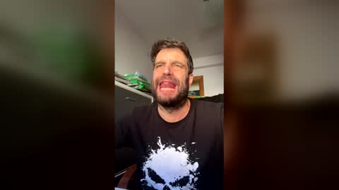 zurdineno online show from April 2026 10:05:01 AM