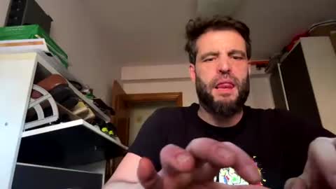 zurdineno online show from July 2026 06:03:01 PM