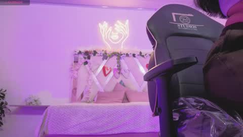 ZURY   online show from December 2025 11:28:02 AM