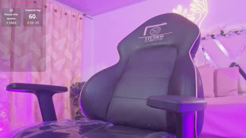 ZURY   online show from March 2026 03:08:01 AM