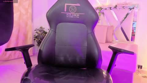 ZURY   online show from June 2026 11:38:01 AM