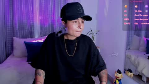 Snapshot of zuryramirez_ chatting on April 2026 10:51:02 PM Zury Ramirez online show from April 2026 10:51:02 PM